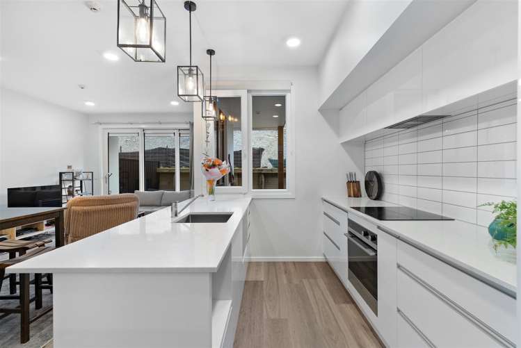 16/18 George Bullen Lane Arthurs Point_5