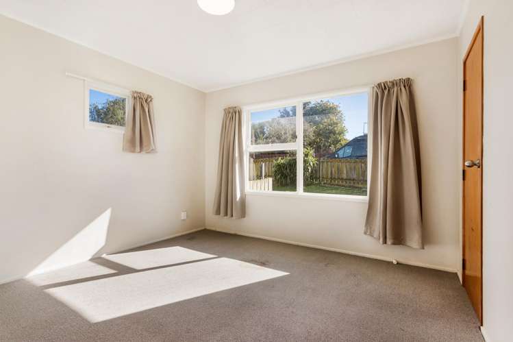 81 Crawford Avenue Mangere_12