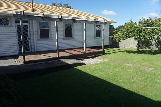 64 Hirini Street Kaiti_2