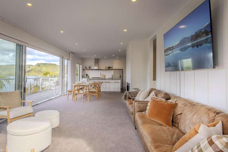 85 Spencer Road Lake Tarawera_11