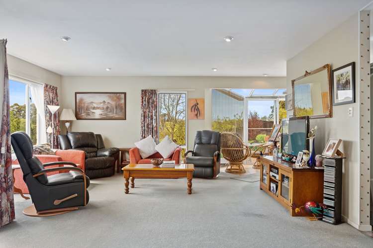 7 Tipapa Place Greta Valley_6