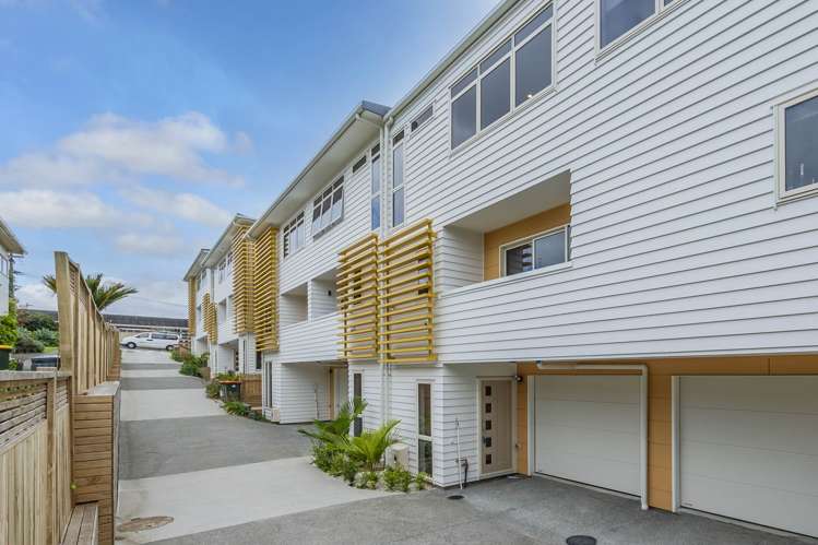 7/3 Coronation Road Hillcrest_15