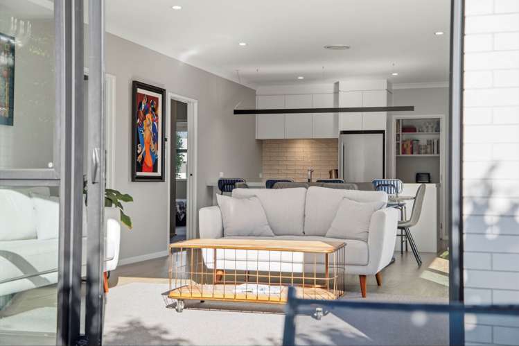 15 Charlotte Drive Omokoroa_2