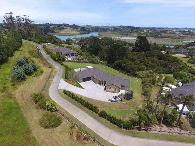 275 Whangaparaoa Road Red Beach_3