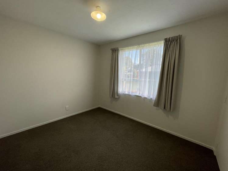 62 Mackenzie Ave 1582_10