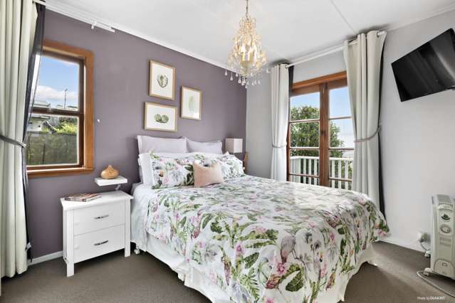 16a Cedar Terrace Stanmore Bay_1