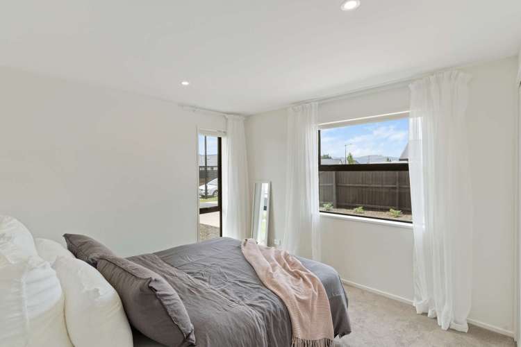 14 Florence Drive Lincoln_11