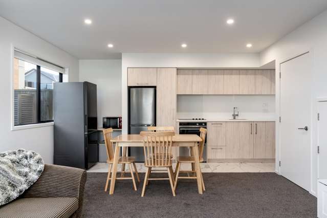 Unit 1/21 Hargest Crescent Sydenham_2