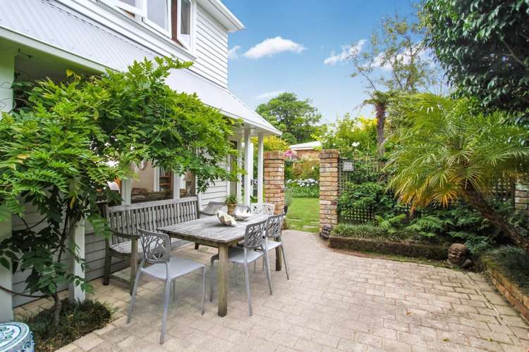 10 Eton Avenue Devonport_8