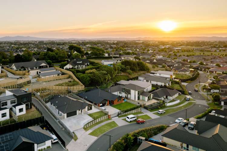 38 Rose Berry Crescent Flagstaff_1