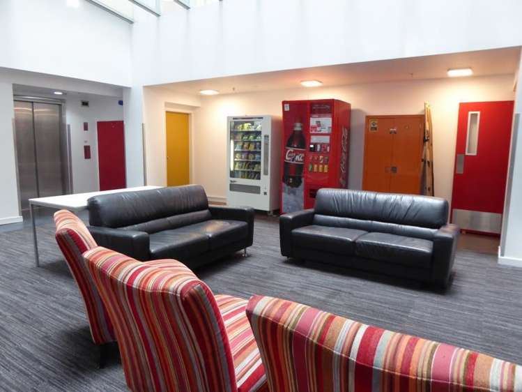 4b/242 Taranaki Street Mount Cook_7