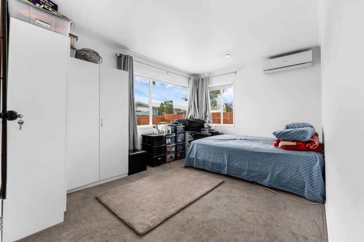52 Henwood Road Mangere East_18