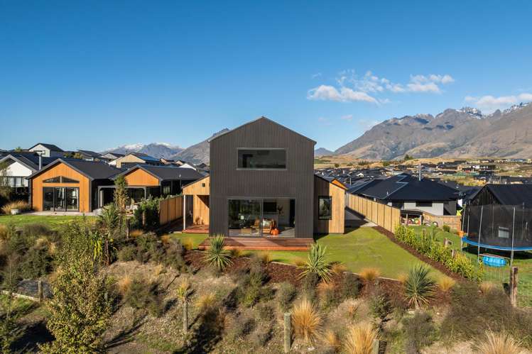 68 Bannister Street Jacks Point_45