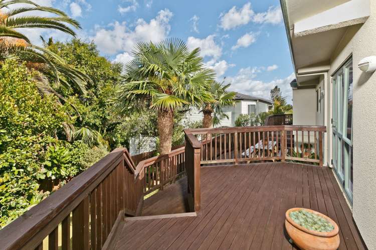 2/68 Aberdeen Road Campbells Bay_23