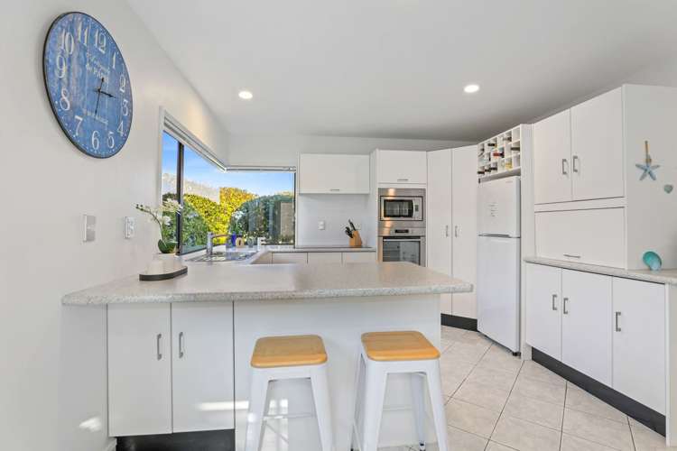 2/77 Harvey Street Waipahihi_10