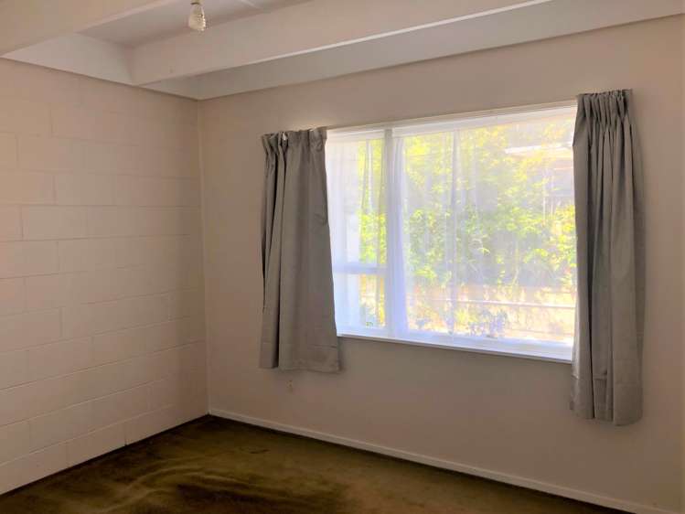 2/66 Flanshaw Road Te Atatu South_7