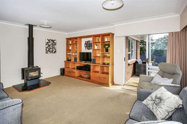 42 Cooper Street Pukekohe_3