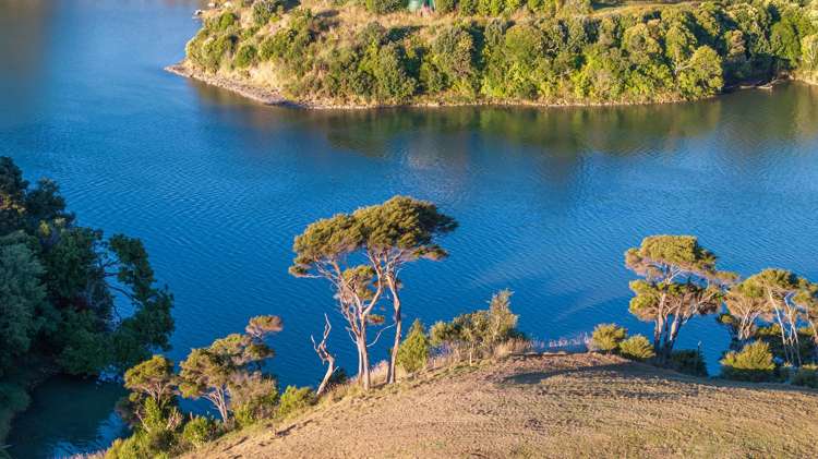 29 Ruruhi Street Raglan_12