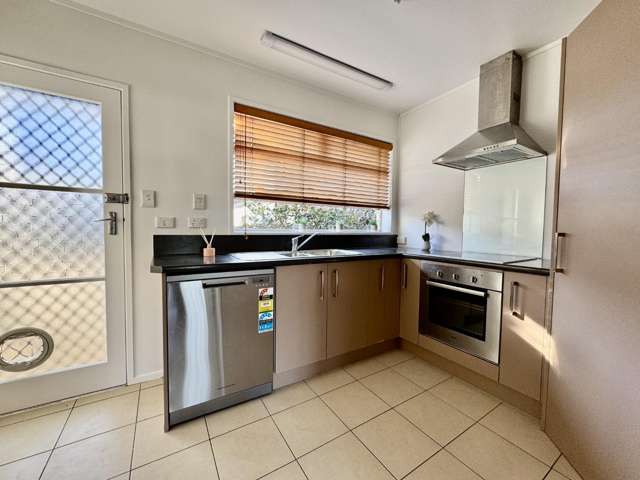 2/659 Mount Albert Road Royal Oak_1