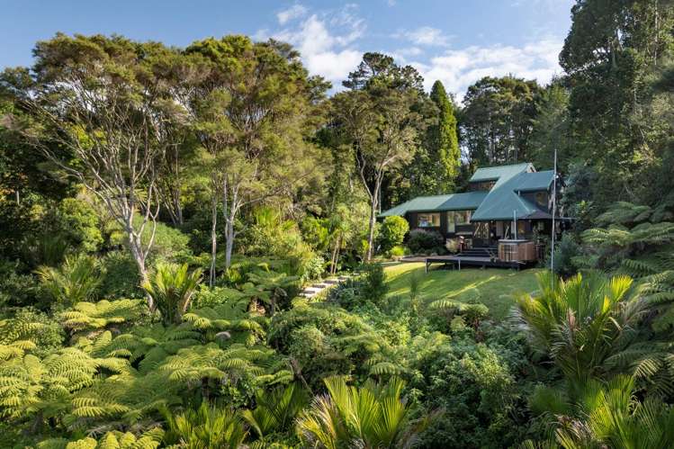 1 Janet Place_2