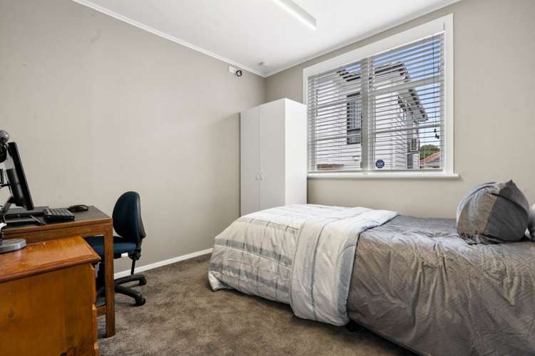 24 Buller Crescent Manurewa_11