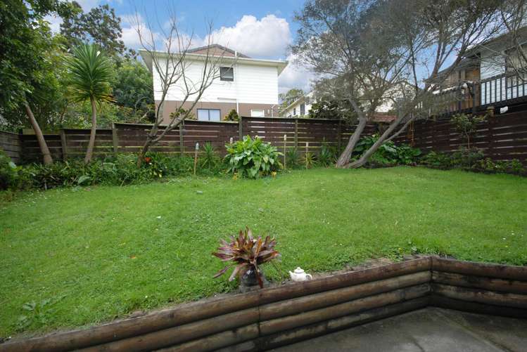 49 Chivalry Road Glenfield_14