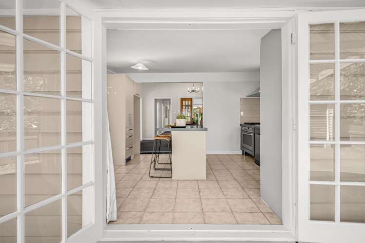 702 Avenue Road West Saint Leonards_16