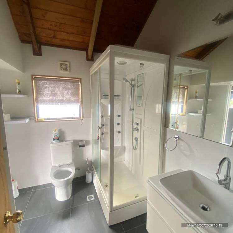 60 St Annes Crescent Wattle Downs_6