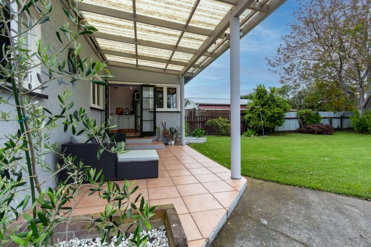 505 French Street Akina_12