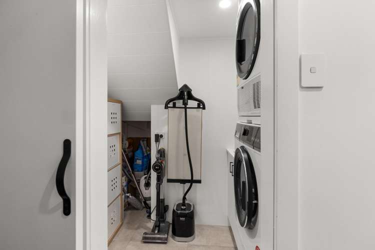 915 Lawrence Street Akina_18