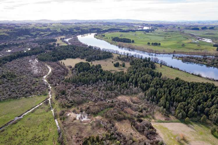 1348 Churchill Road Pukekawa_3