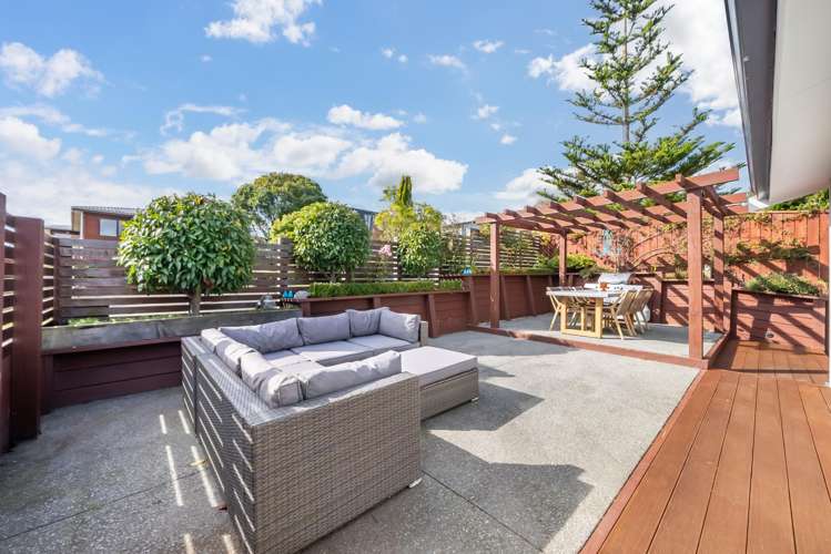 10 Seymour Grove Kingsley Heights_16