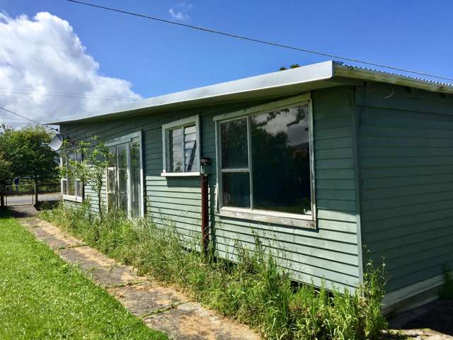 49 Wharf Road Karamea_2