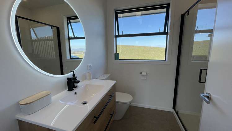 22 Stones Road Waikerikeri_13