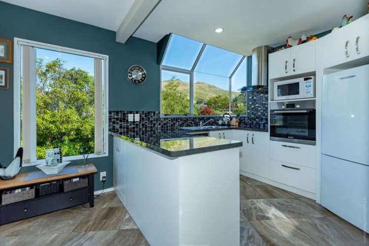 9a Avoca Valley Road Heathcote Valley_6