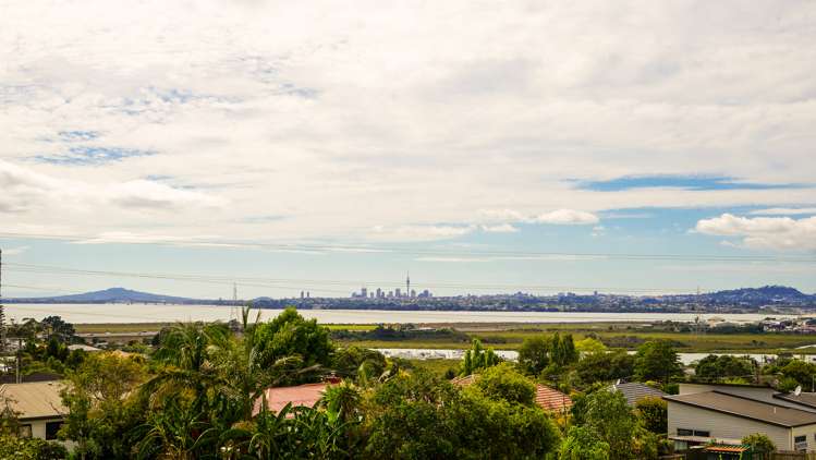 231 Te Atatu Road Te Atatu South_6