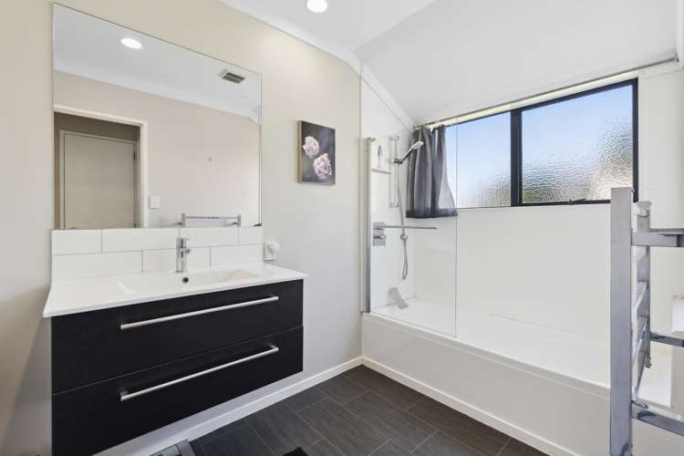 54 Kauri Road Pukekohe_13