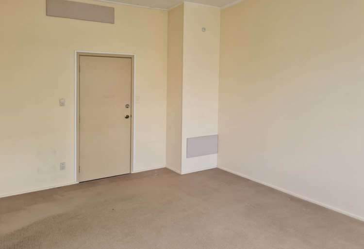 72 Queens Road Panmure_5