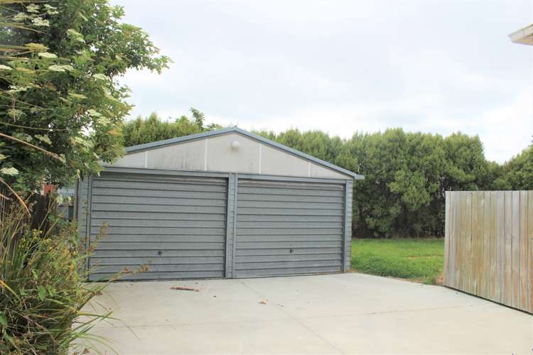 16 Attlee Crescent Bryndwr_10