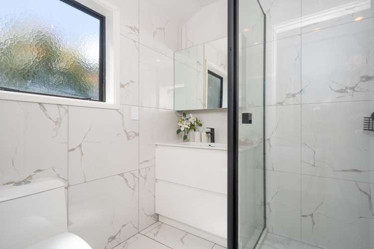 5 Ashfield Grove Churton Park_10