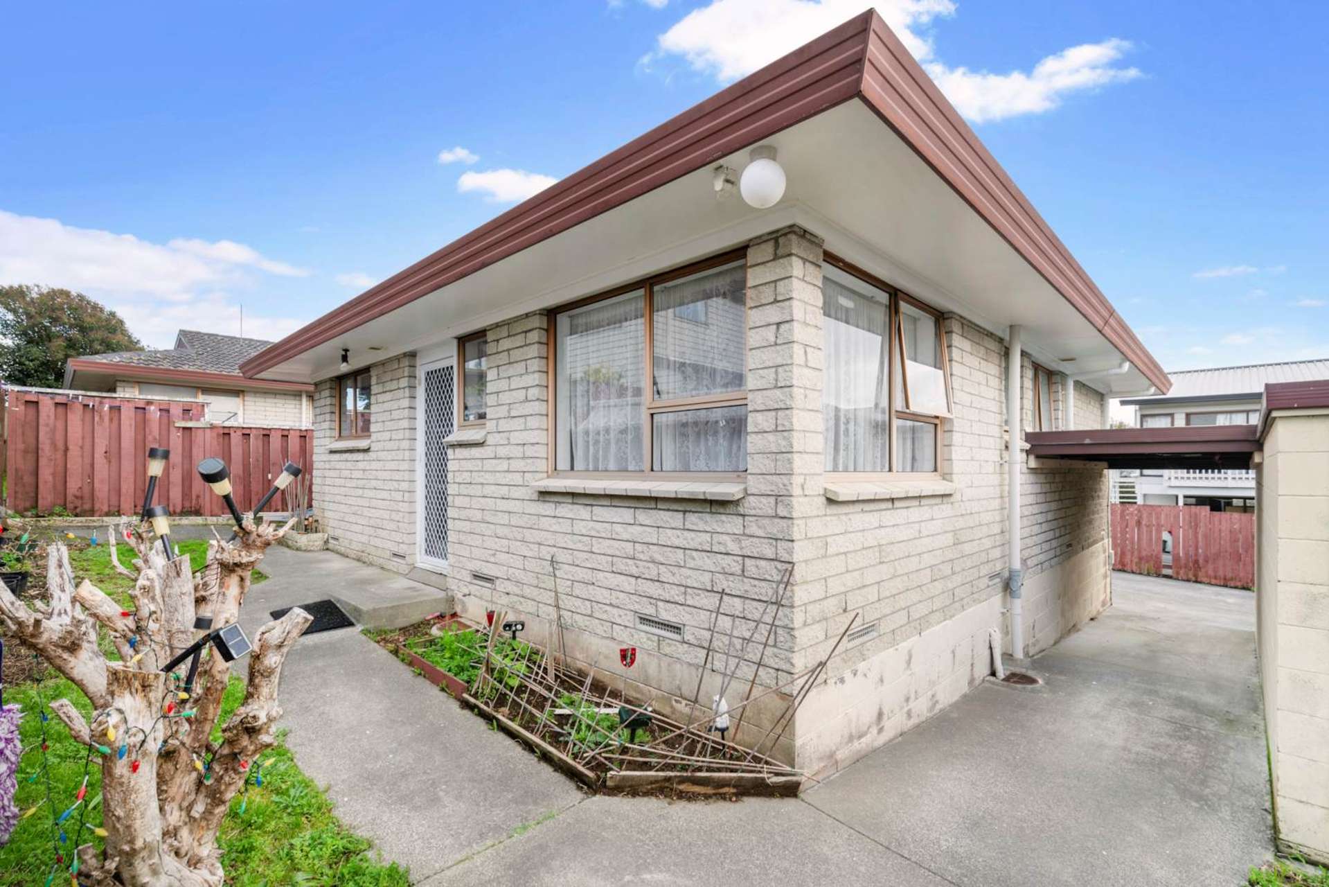 2/1 Halsey Road Manurewa_0