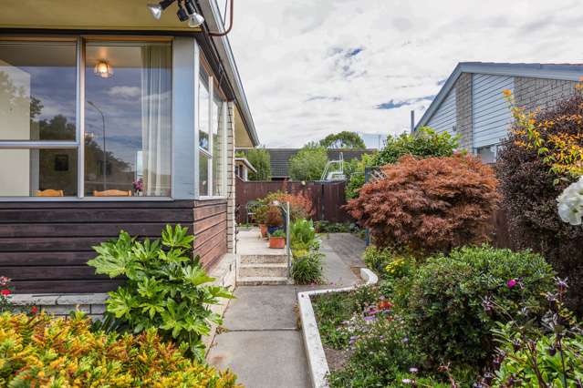 1 Omega Place Casebrook_2