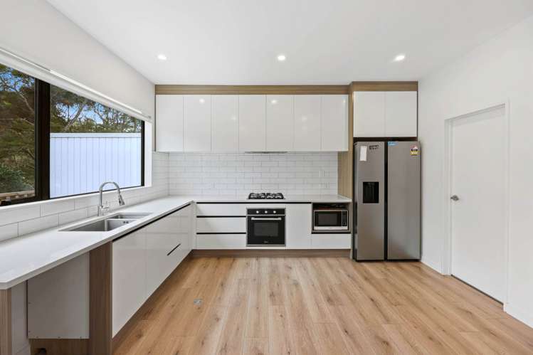 1/22 Spinella Drive_1