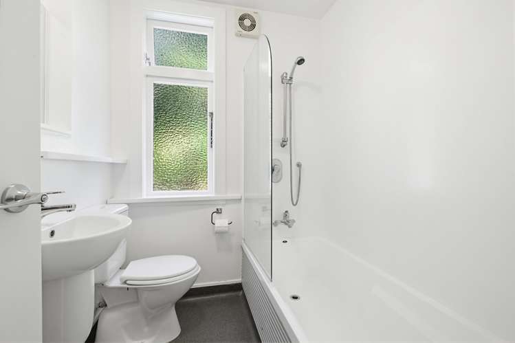 193 Buckley Road Southgate_12