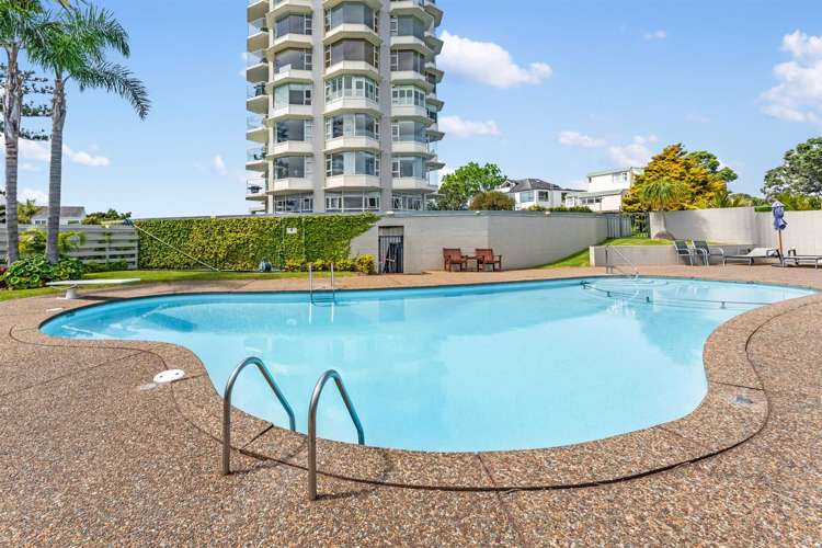 1/90 Kitchener Road Milford_26