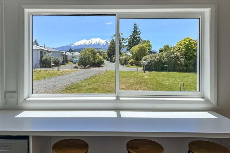 9 Maire Way Ohakune_6