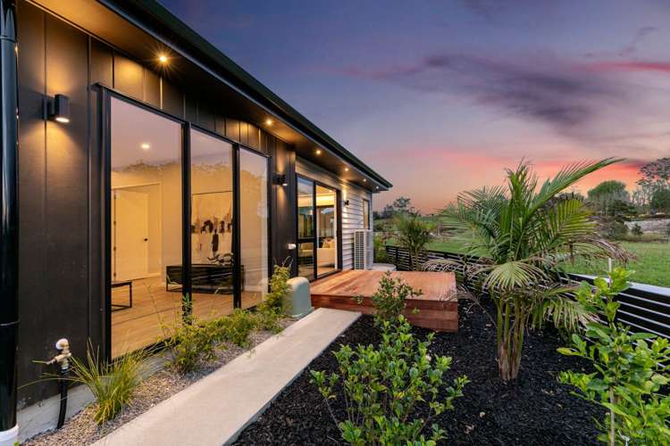 12 Milldale Drive Wainui_11