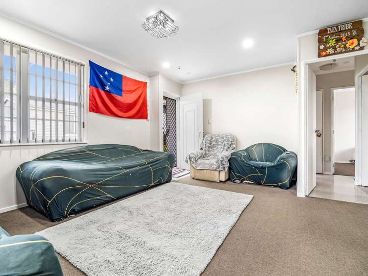 1/126 Porchester Road Papakura_14