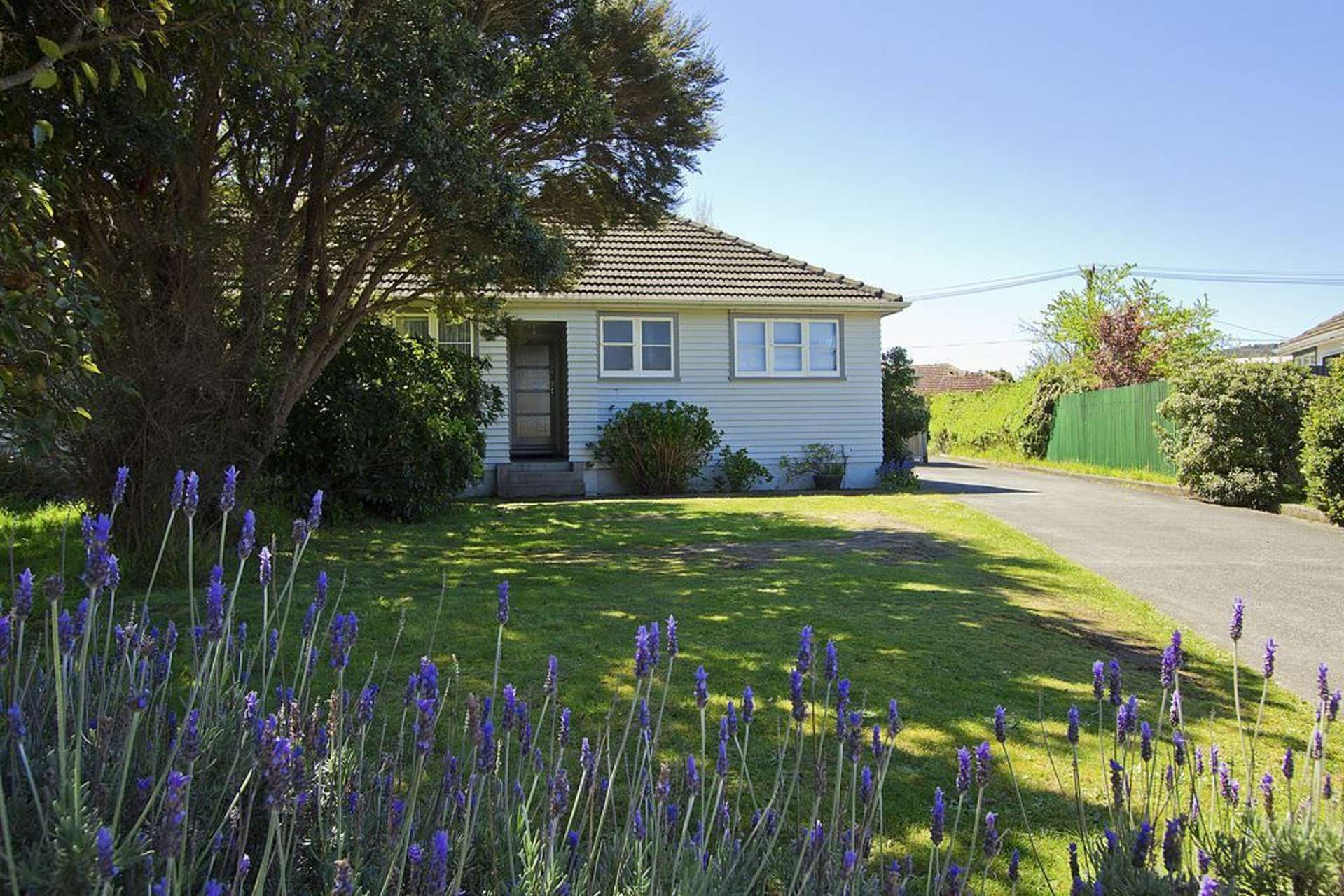 2/37 Atiawa Crescent Waiwhetu_0