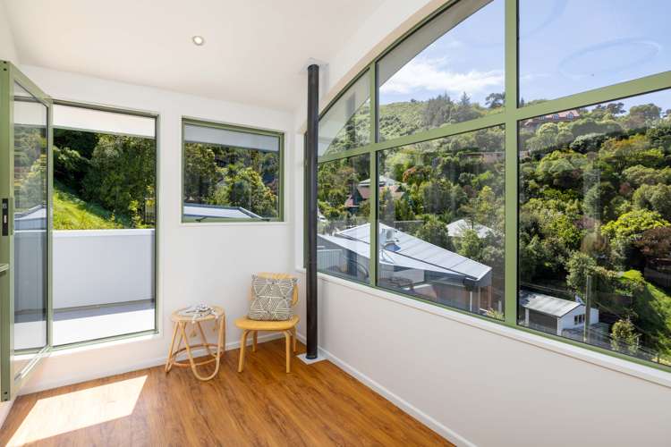51 Hawkhurst Road Lyttelton_11